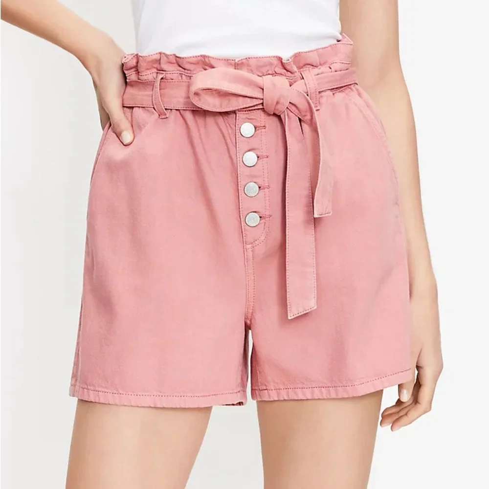 NEW Loft M Pink Paperbag Button Front Denim Jean Shorts Tie Belt‎